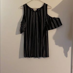 Off the Shoulder T-Shirt